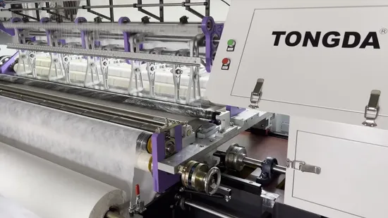 Máquina de quilting multiagulhas digitalizada e computadorizada de ponto corrente